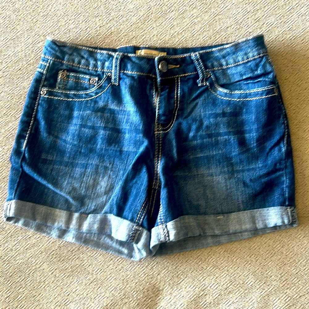 Earl Jean cuffed shorts
